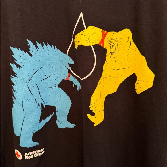 Kong x Godzilla New Empire American Red Cross Give Blood T-Shirt - Picture 2 of 5
